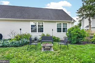 154 Sugarberry Dr, New Castle, DE 19720 - Photo 33