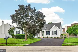 154 Sugarberry Dr, New Castle, DE 19720 - Photo 1