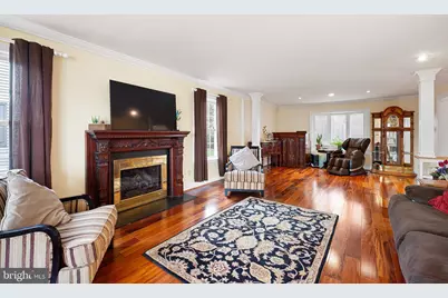 337 Nicholas Court, Wilmington, DE 19808 - Photo 3