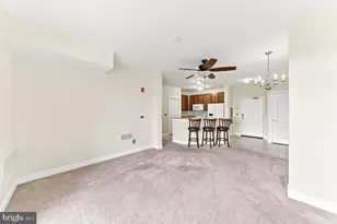 2000 Fountainview Cir, Newark, DE 19713 - Photo 9