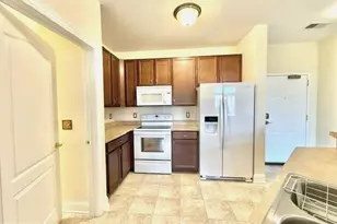2000 Fountainview Cir, Newark, DE 19713 - Photo 11