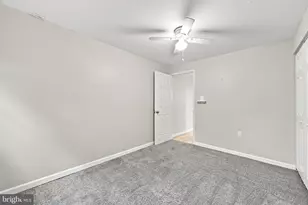 48 Oakmont Dr, New Castle, DE 19720 - Photo 31