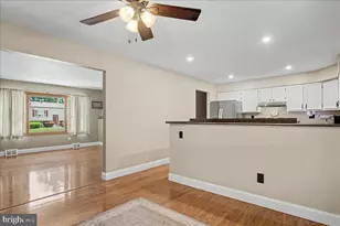 22 Heather Rd, Newark, DE 19702 - Photo 13