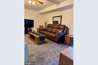 711 Appletree Court, Claymont, DE 19703 - Photo 19
