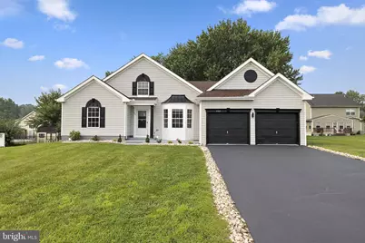 402 Park Avenue, New Castle, DE 19720 - Photo 1