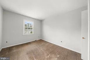 132 E Green Valley Cir, Newark, DE 19711 - Photo 17