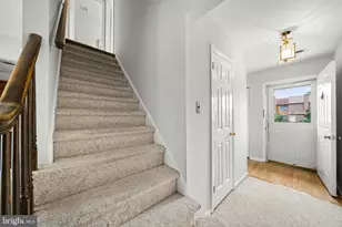 132 E Green Valley Cir, Newark, DE 19711 - Photo 13