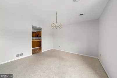 132 E Green Valley Circle, Newark, DE 19711 - Photo 3