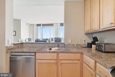 105 Christina Landing Drive #405, Wilmington, DE 19801 - Photo 23
