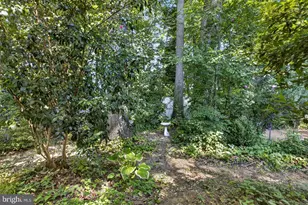 55 E Cherokee Dr, Newark, DE 19713 - Photo 19