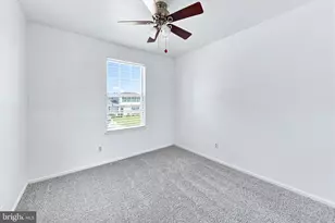 24 W Country Ln, Newark, DE 19702 - Photo 21