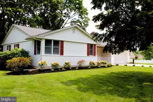 2010 Weatherton Dr, Wilmington, DE 19810 - Photo 1