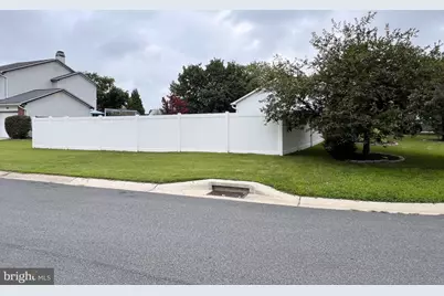 8 Rose Terrace, Newark, DE 19702 - Photo 5