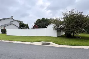 8 Rose Terrace, Newark, DE 19702 - Photo 5