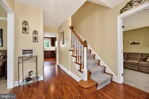 2621 Boxwood Dr, Wilmington, DE 19810 - Photo 3