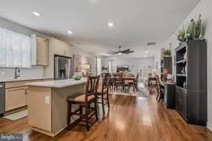 678 Mayfield Fls Dr, Newark, DE 19702 - Photo 9