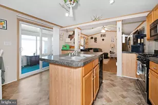 110 W Tulip Ct, Newark, DE 19713 - Photo 15