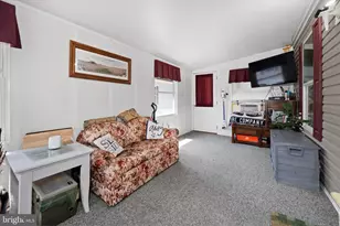 110 W Tulip Ct, Newark, DE 19713 - Photo 7
