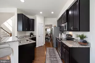 585 Canal Dr, Middletown, DE 19709 - Photo 3