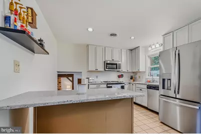 2712 Fawkes Drive, Wilmington, DE 19808 - Photo 9