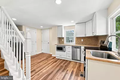28 E Main Street, Newark, DE 19702 - Photo 9