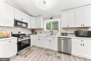 504 Silverside Rd, Wilmington, DE 19809 - Photo 13