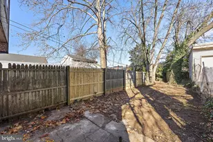 1715 W 8th St, Wilmington, DE 19805 - Photo 13