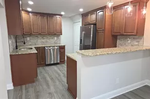 412 Forest Dr, Wilmington, DE 19804 - Photo 1