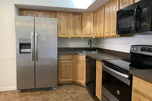 215 East Ct, Wilmington, DE 19810 - Photo 5