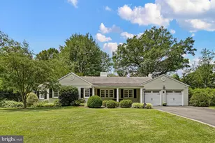 12 Westover Cir, Wilmington, DE 19807 - Photo 1