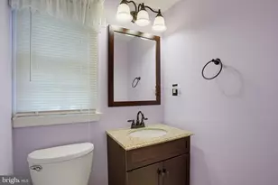 39 E 4th St, New Castle, DE 19720 - Photo 21