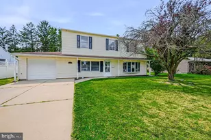 24 Keller Rd, Newark, DE 19713 - Photo 1