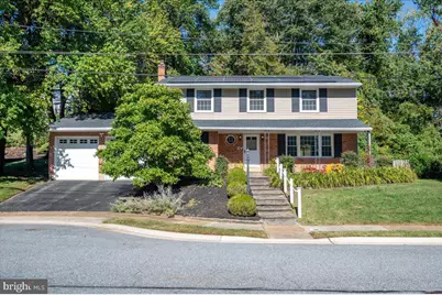 6 Woodshaw Road, Newark, DE 19711 - Photo 1
