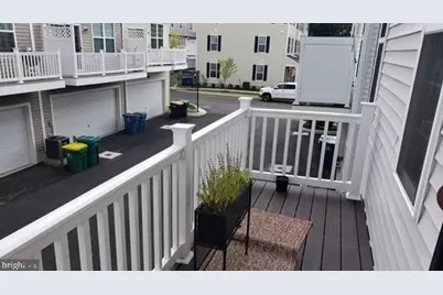 949 Manor Avenue N, Claymont, DE 19703 - Photo 11