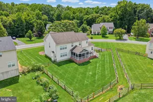 10 Whirlaway Dr, Bear, DE 19701 - Photo 3