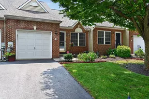 272 W Red Lion Dr, Bear, DE 19701 - Photo 1