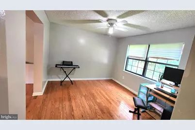 22 Broadleaf Drive, Newark, DE 19702 - Photo 13