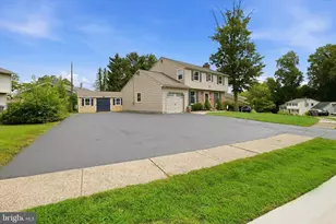 113 Olympia Dr, Claymont, DE 19703 - Photo 5