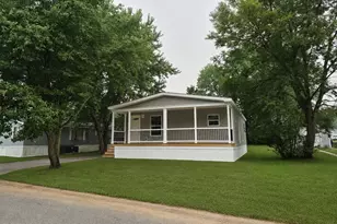 209 Aspen Cir, Middletown, DE 19709 - Photo 1
