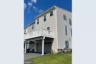 331 S Parkway Drive, Middletown, DE 19709 - Photo 5
