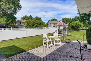 2301 Beacon Hill Dr, Wilmington, DE 19810 - Photo 9