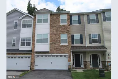 707 S Twin Lakes Boulevard, Newark, DE 19711 - Photo 1