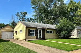 122 Halcyon Dr, New Castle, DE 19720 - Photo 1