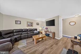 130 Garwood Dr, Bear, DE 19701 - Photo 9