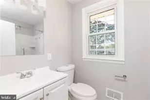 2404 Rambler Rd, Wilmington, DE 19810 - Photo 15