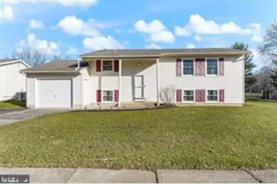 261 Oakfield Drive, Newark, DE 19713 - Photo 1