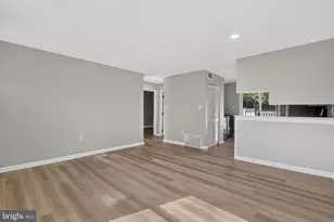 18 Defoe Cir, Newark, DE 19702 - Photo 3