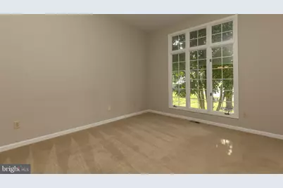 223 E Flagstone Drive, Newark, DE 19702 - Photo 7