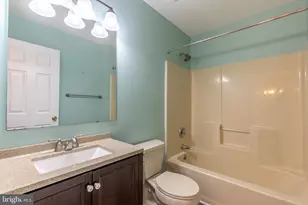 223 E Flagstone Dr, Newark, DE 19702 - Photo 25