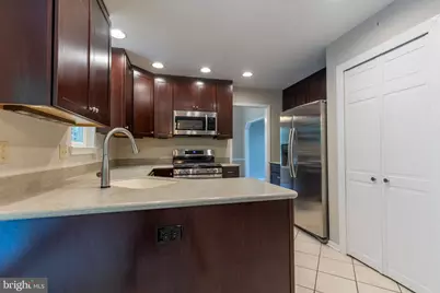223 E Flagstone Drive, Newark, DE 19702 - Photo 9
